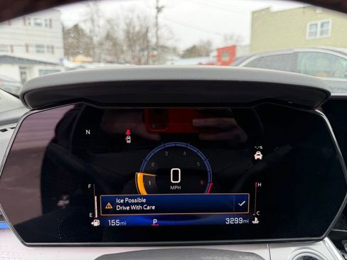 Used 2024 Chevrolet Trax LT w/ Driver Confidence Package image 16