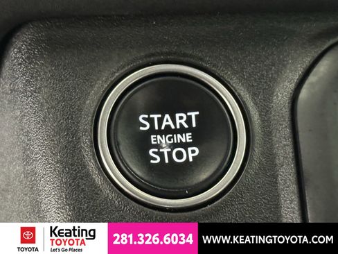Used 2024 Land Rover Defender 130 Outbound AWD/4WD image 30