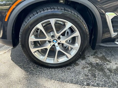 Used 2024 BMW X5 xDrive40i image 30