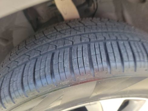 Used 2020 Mercedes-Benz GLE 350 4MATIC image 31
