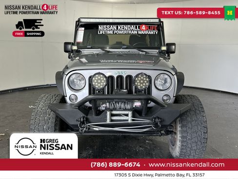 Used 2018 Jeep Wrangler Unlimited Sport S image 4