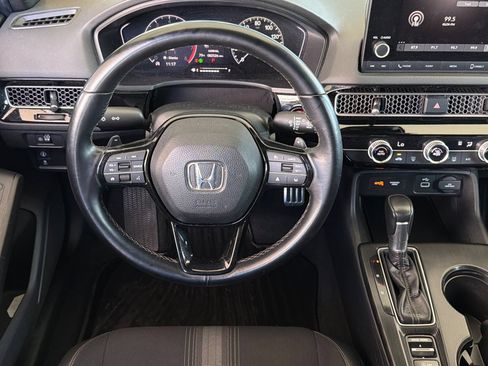 Used 2022 Honda Civic Sport image 15