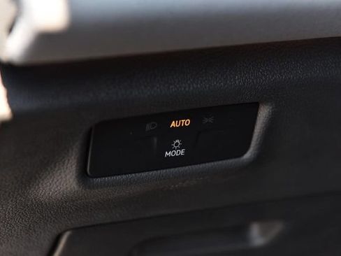 New 2026 Volkswagen Tiguan SE R-Line AWD/4WD image 11