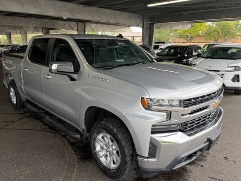 Used 2019 Chevrolet Silverado 1500 LT w/ All-Star Edition AWD/4WD image 3