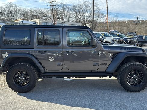 Certified 2024 Jeep Wrangler Willys image 3