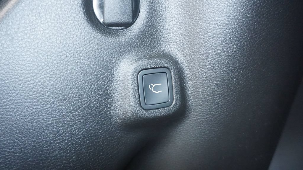 New 2026 Jeep Compass Latitude AWD/4WD image 24