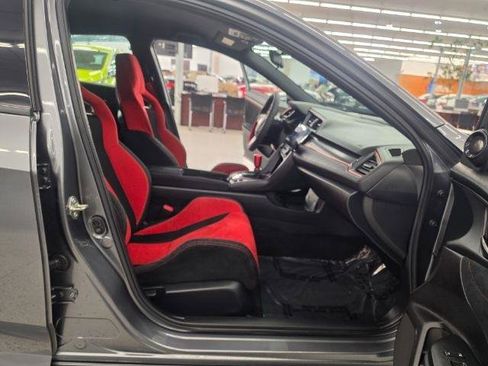 Used 2020 Honda Civic Type R image 12