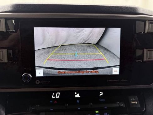 Used 2024 Toyota Tundra SR5 w/ SR5 Convenience Package AWD/4WD image 30