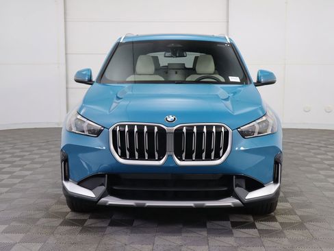 Used 2025 BMW X1 xDrive28i w/ Convenience Package image 3