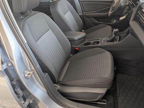 Used 2025 Volkswagen Jetta S FWD image 20