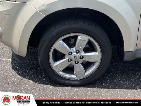 Used 2010 Ford Escape XLT FWD image 9
