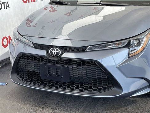 Certified 2021 Toyota Corolla LE image 10