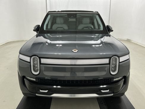 Used 2024 Rivian R1S Adventure AWD/4WD image 8