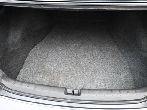 Used 2017 Honda Accord LX image 13