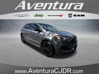 Used 2024 Ford Edge SE w/ Black Appearance Package