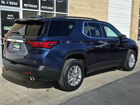 Used 2023 Chevrolet Traverse LT image 5