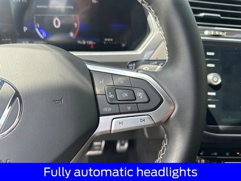 Used 2023 Volkswagen Tiguan SE R-Line AWD/4WD image 22
