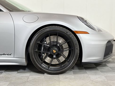 Certified 2026 Porsche 911 Carrera GTS RWD image 14