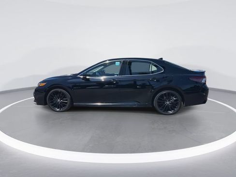 Used 2024 Toyota Camry XSE FWD image 5