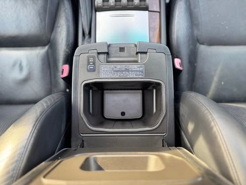 Used 2011 Lexus LX 570 4WD w/ Luxury Pkg image 21