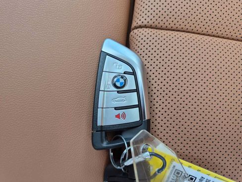 Used 2024 BMW i4 eDrive35 w/ Premium Package RWD image 37