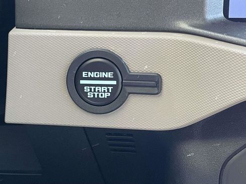 Used 2024 Ford Bronco Big Bend image 18