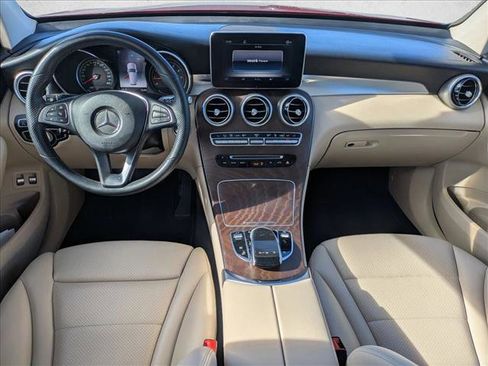 Used 2019 Mercedes-Benz GLC 350e 4MATIC image 18