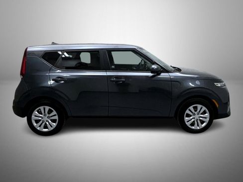 Used 2020 Kia Soul LX image 4