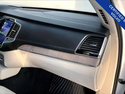 Used 2023 Volvo XC90 B6 Ultimate w/ Protection Package Premier image 21