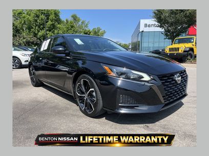 Used 2023 Nissan Altima 2.5 SR w/ SR Premium Package