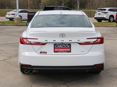 Used 2025 Toyota Camry SE FWD image 22