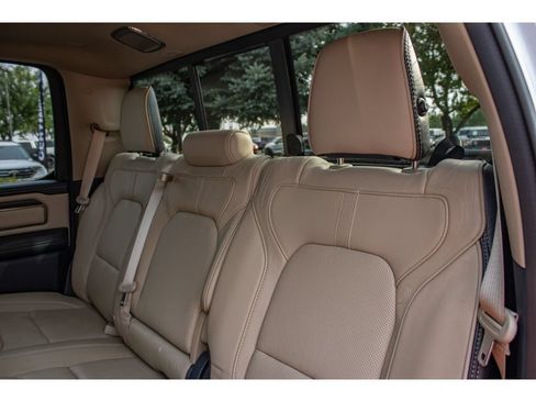 Used 2020 RAM 1500 Limited AWD/4WD image 18