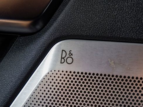 Used 2024 Ford F350 Platinum image 36