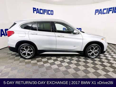 Used 2017 BMW X1 xDrive28i image 9
