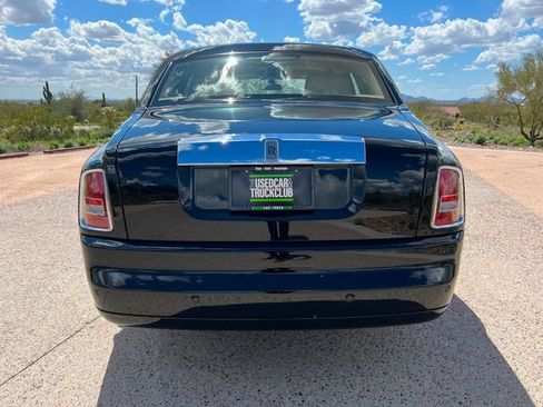Used 2004 Rolls-Royce Phantom Sedan RWD image 17