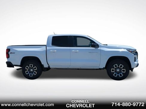 Used 2026 Chevrolet Colorado Z71 w/ Z71 Convenience Package 2 AWD/4WD image 4