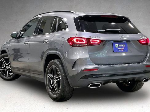 Used 2021 Mercedes-Benz GLA 250 4MATIC image 4