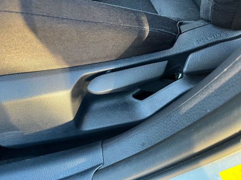 Used 2025 Toyota Camry LE image 22