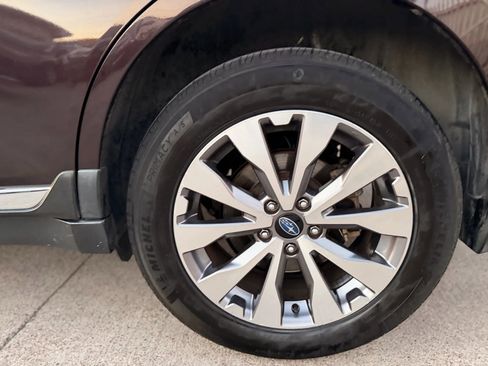 Used 2017 Subaru Outback 2.5i Touring w/ Popular Package #5A image 20