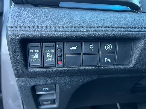 Used 2023 Honda Odyssey Touring image 20