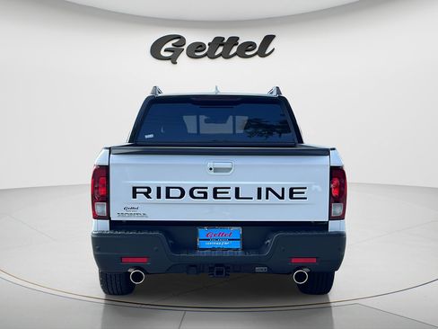 Used 2025 Honda Ridgeline Black Edition image 6