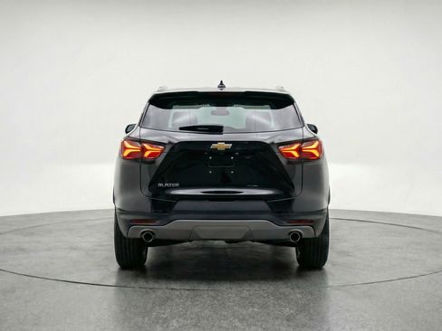 Used 2025 Chevrolet Blazer LT image 7