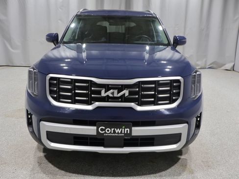 Used 2025 Kia Telluride S AWD/4WD image 7