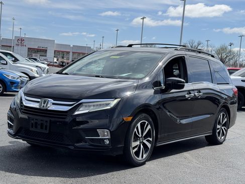 Used 2018 Honda Odyssey Elite image 11