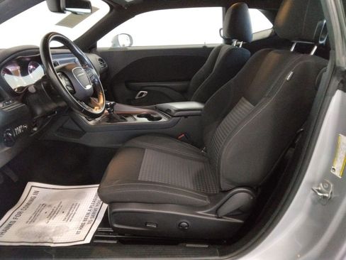 Used 2023 Dodge Challenger SXT image 27