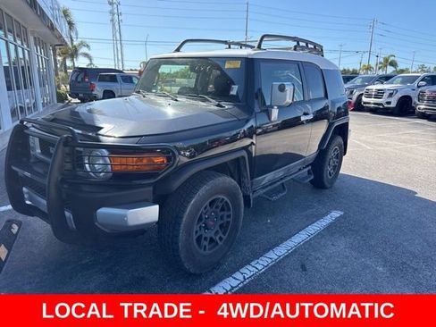Used 2012 Toyota FJ Cruiser 4WD w/ Convenience Pkg image 1