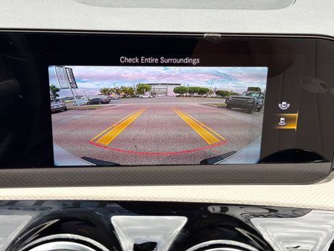 Used 2023 Mercedes-Benz CLA 250 image 37