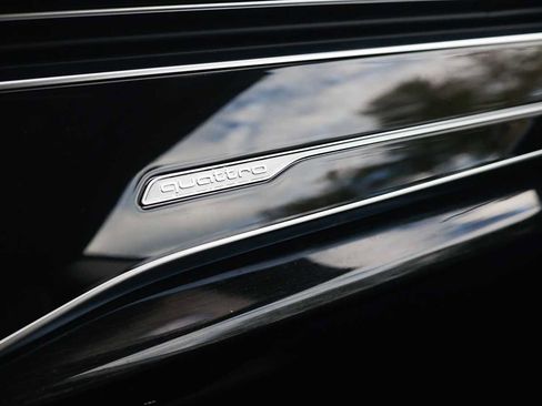 Used 2023 Audi Q8 Premium Plus w/ Premium Plus Package image 28