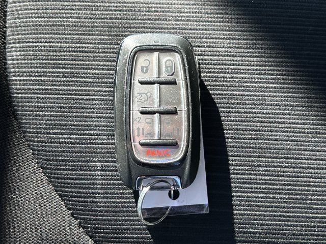 Used 2023 Chrysler Voyager LX FWD image 34