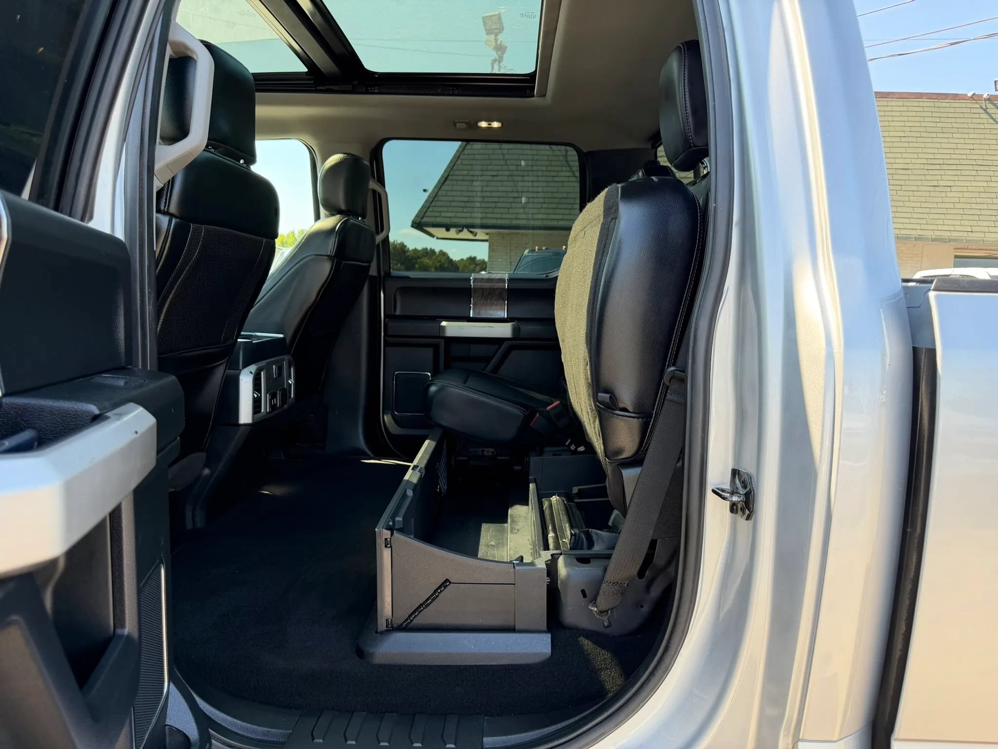 Used 2019 Ford F250 Lariat w/ Lariat Ultimate Package AWD/4WD image 20